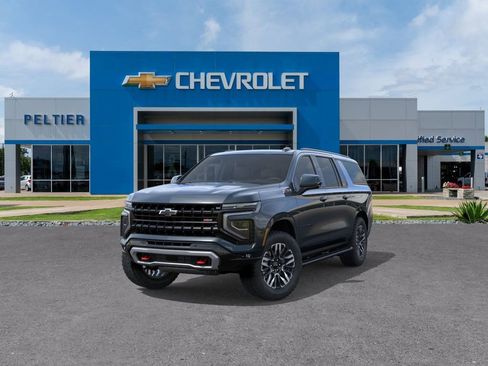 New 2026 Chevrolet Suburban Z71 w/ Comfort Package AWD/4WD image 8