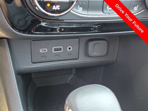 Used 2021 Buick Encore GX Select FWD image 14