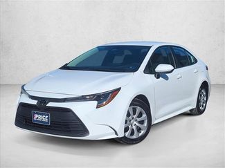 Used 2025 Toyota Corolla LE video 1