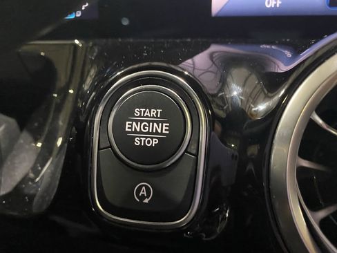 Used 2026 Mercedes-Benz GLA 35 AMG 4MATIC image 14