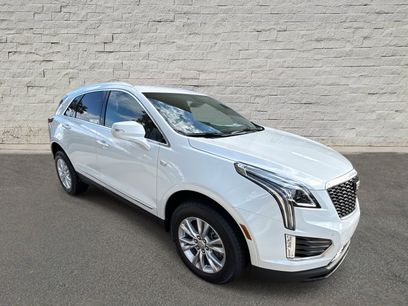 New 2026 Cadillac XT5 Luxury