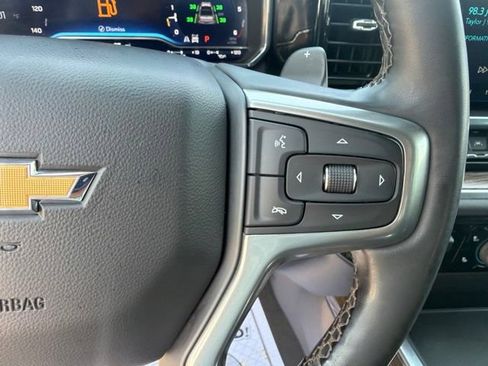 Used 2024 Chevrolet Silverado 1500 LT w/ Z71 Off-Road Package AWD/4WD image 31