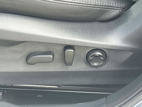 Used 2025 Subaru Legacy Limited AWD/4WD image 19