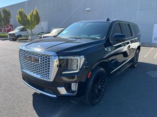 Used 2022 GMC Yukon XL SLT w/ SLT Premium Package AWD/4WD video 1