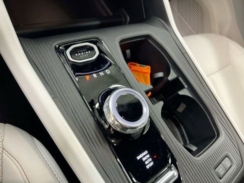 New 2026 Jeep Cherokee Limited AWD/4WD image 17