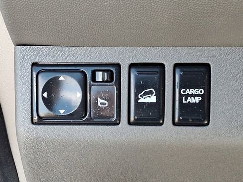 Used 2016 Nissan Frontier SV AWD/4WD image 25