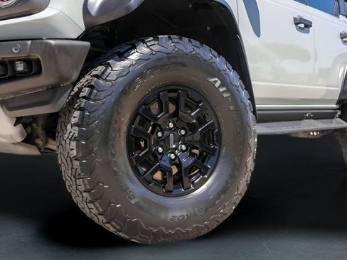 Used 2022 Ford Bronco Raptor AWD/4WD image 4