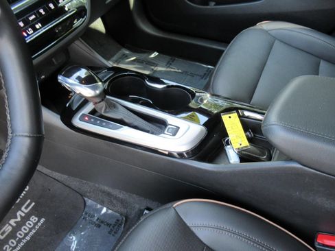 Used 2024 Buick Envista Avenir FWD image 18