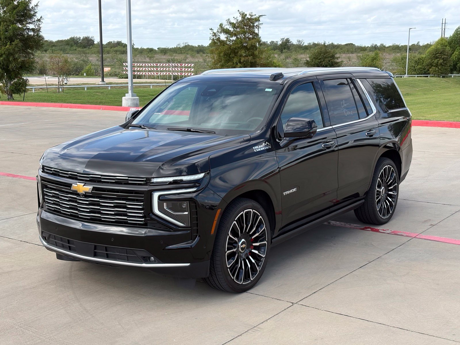 Certified 2026 Chevrolet Tahoe High Country AWD/4WD image 13