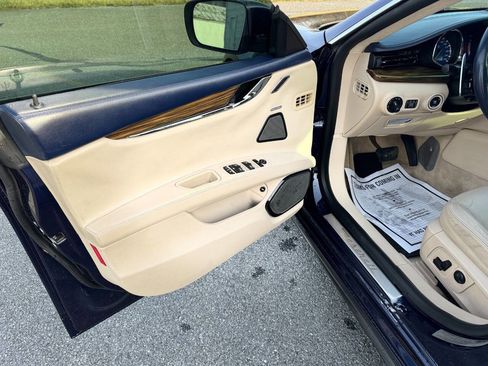 Used 2014 Maserati Quattroporte GTS image 8