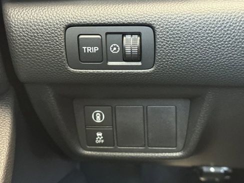 Certified 2022 Honda Accord Sport image 32