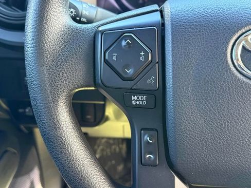 Used 2020 Toyota Tacoma SR image 10