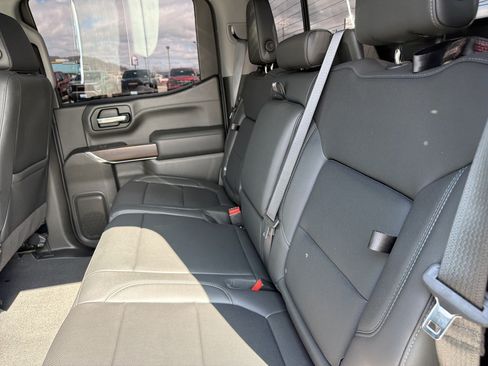 Used 2021 GMC Sierra 1500 SLT w/ SLT Premium Plus Package AWD/4WD image 15