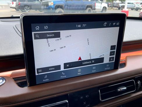 Used 2021 Lincoln Aviator Reserve w/ Equipment Group 201A RWD image 34