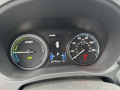 Used 2019 Mitsubishi Outlander SEL image 2