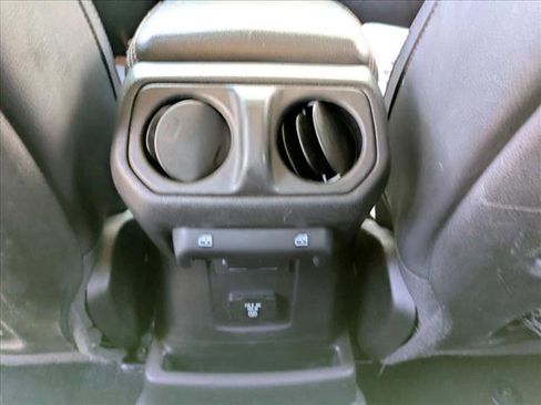 Used 2021 Jeep Wrangler Unlimited Rubicon image 18