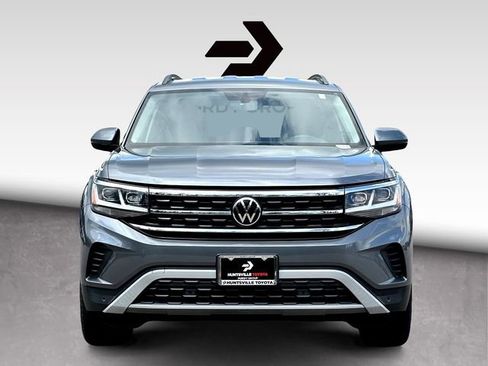 Used 2023 Volkswagen Atlas SE image 3