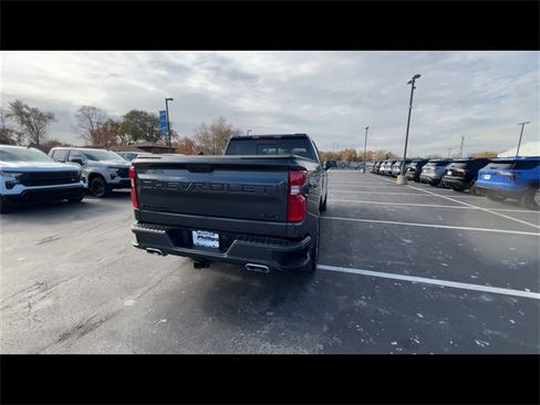 Certified 2021 Chevrolet Silverado 1500 RST image 7