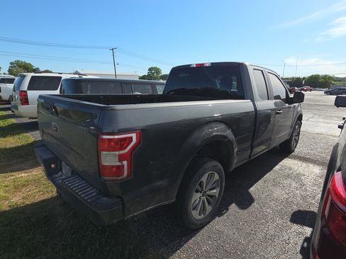 Used 2018 Ford F150 XL w/ Equipment Group 101A Mid AWD/4WD image 7
