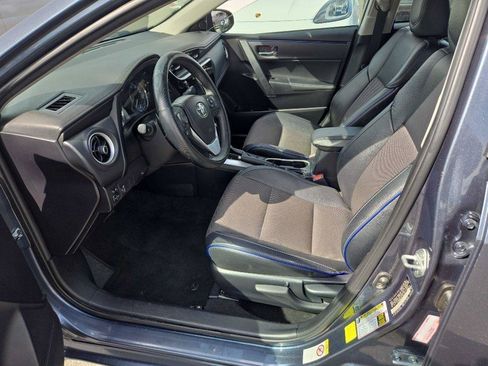 Used 2017 Toyota Corolla SE FWD image 26