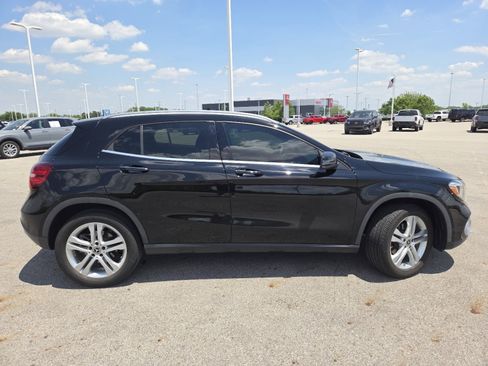 Used 2020 Mercedes-Benz GLA 250 4MATIC image 16