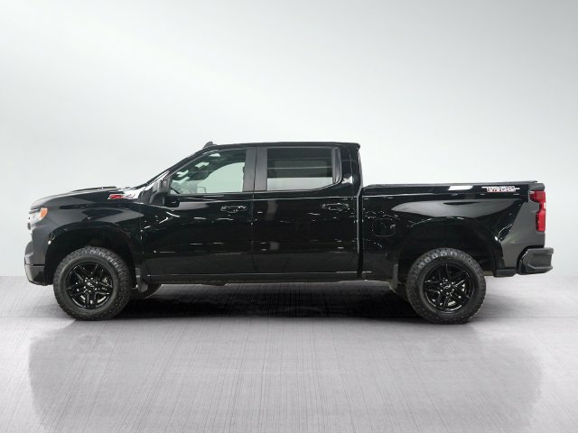 Used 2022 Chevrolet Silverado 1500 LT Trail Boss w/ Protection Package AWD/4WD image 2