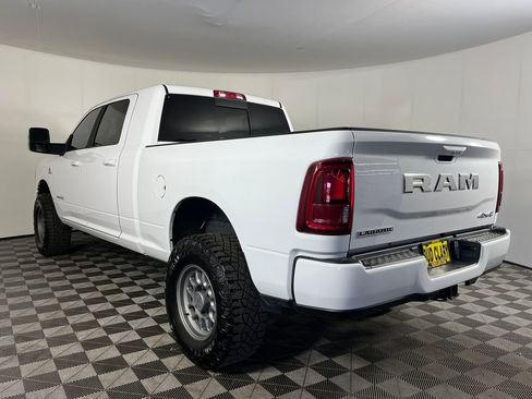 Used 2025 RAM 2500 Laramie AWD/4WD image 8