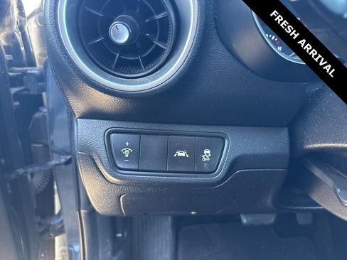 Used 2019 Kia Forte LXS image 12