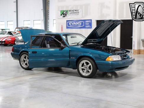 Used 1993 Ford Mustang LX image 20