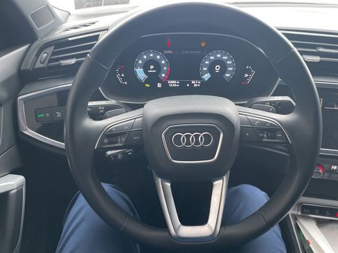 Used 2024 Audi Q3 2.0T Premium image 14