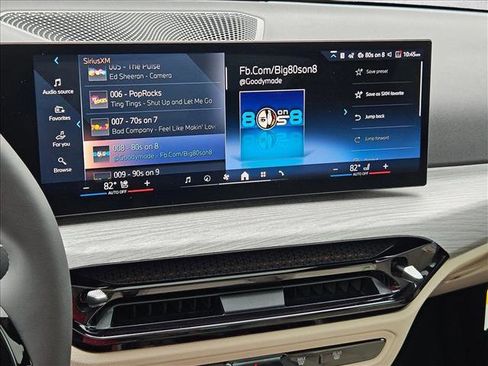 Used 2026 BMW 330i Sedan w/ Premium Package image 12