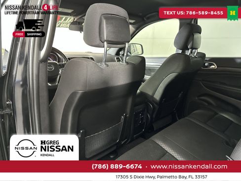 Used 2021 Jeep Grand Cherokee Laredo image 27