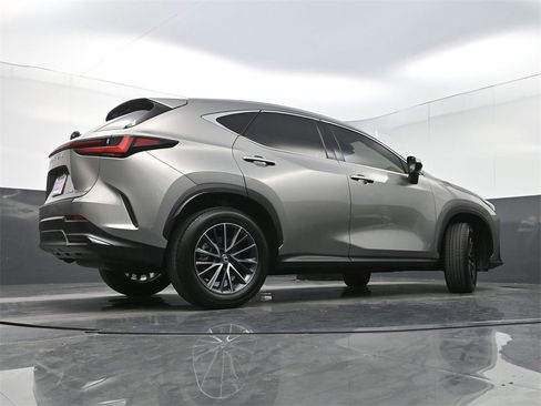 Used 2024 Lexus NX 250 250 Premium image 30