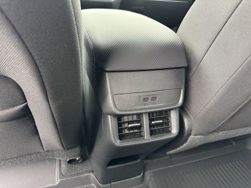 New 2026 Chevrolet Equinox LT w/ LPO, Floor Liner Package image 16