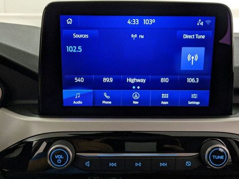 Used 2021 Ford Escape SE w/ SE Sport Appearance Package FWD image 33