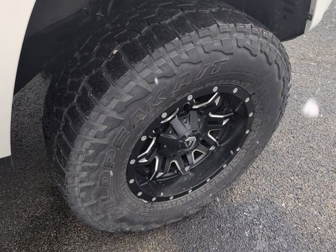 Used 2021 Toyota 4Runner TRD Off-Road Premium w/ Moonroof Package image 15