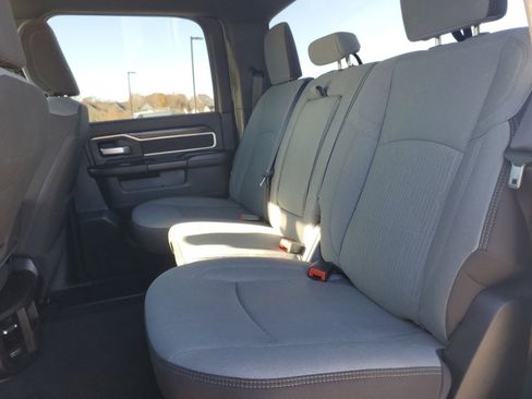 Used 2024 RAM 2500 Big Horn w/ Bed Utility Group image 28