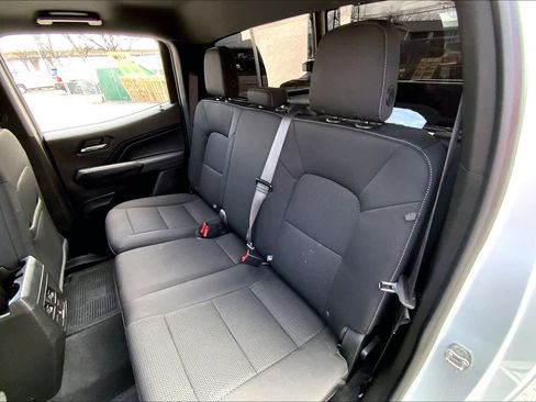 Used 2024 Chevrolet Colorado LT w/ LT Convenience Package image 19