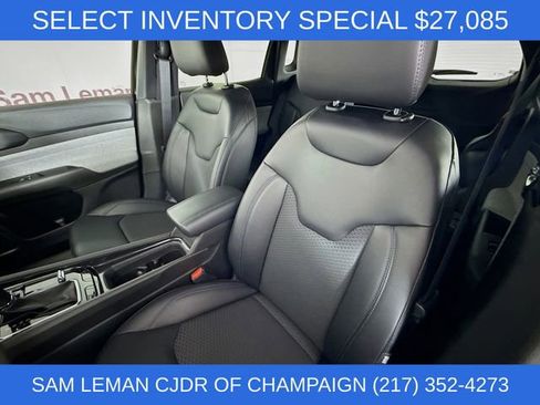 New 2026 Jeep Compass Latitude image 20