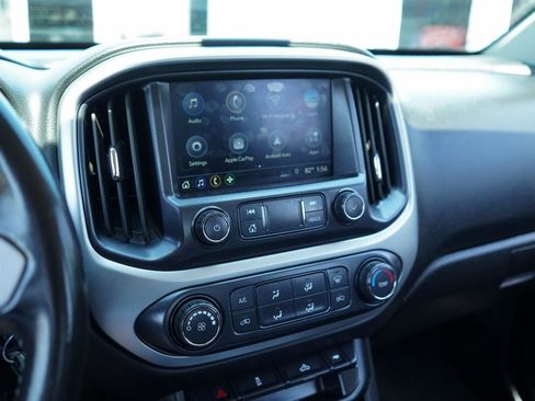 Used 2020 Chevrolet Colorado LT AWD/4WD image 8