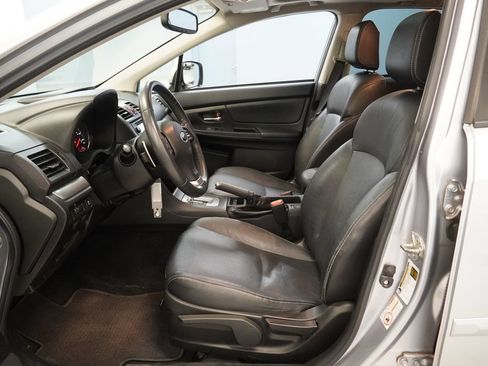 Used 2013 Subaru Crosstrek 2.0i Limited AWD/4WD image 6
