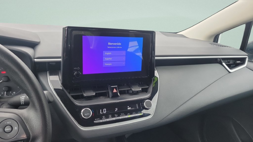 Used 2025 Toyota Corolla LE FWD image 14