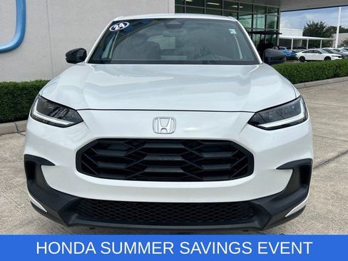 Used 2024 Honda HR-V Sport image 2