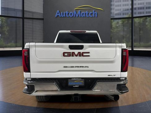 Used 2024 GMC Sierra 3500 SLT image 10