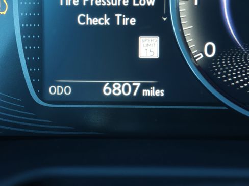 Used 2025 Lexus ES 350 w/ Premium Package image 19