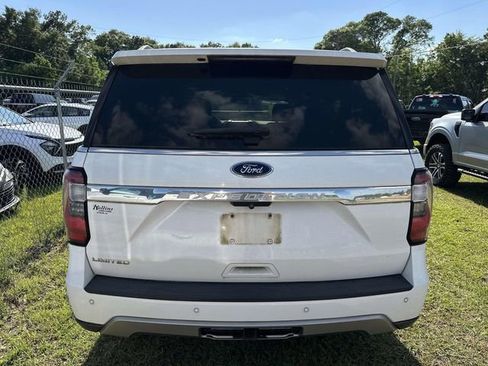 Used 2018 Ford Expedition Limited RWD image 13