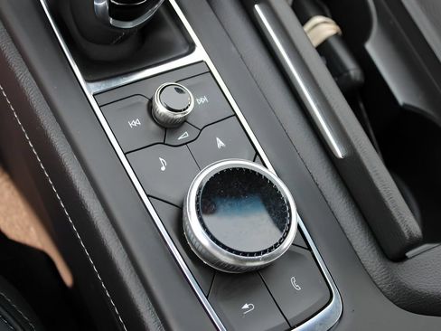 Used 2023 Cadillac CT5 Luxury w/ Sun And Sound Package AWD/4WD image 18