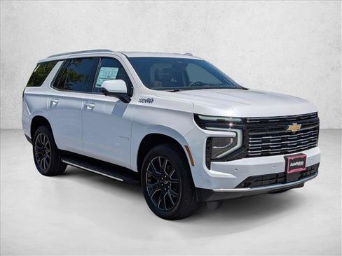 New 2026 Chevrolet Tahoe High Country w/ Sun And Tow Package AWD/4WD image 7