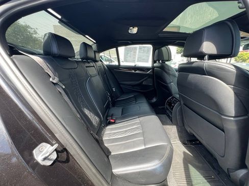 Used 2021 BMW 540i w/ Executive Package RWD image 18