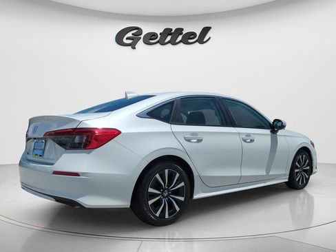 Used 2023 Honda Civic EX image 5